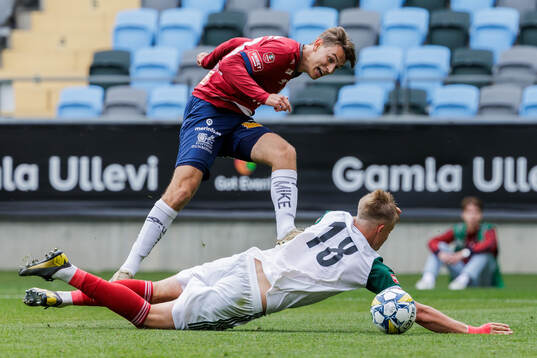 Örgrytes Noah Christoffersson och Skövde AIKs Edvin