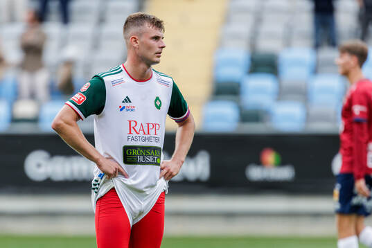 Skövde AIKs Filip Schyberg deppar