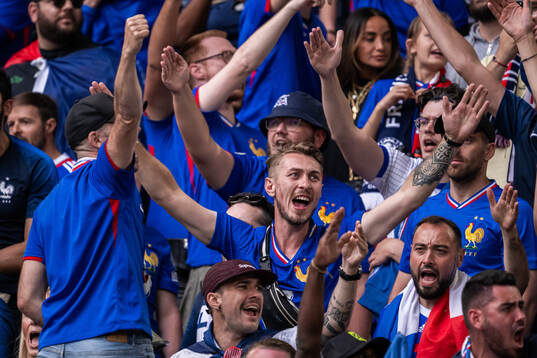 Supporters of France