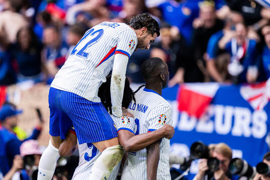 Theo Hernandez, Bradley Barcola and Randal Kolo Muani of