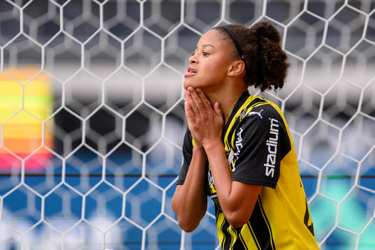 Häckens Felicia Schröder deppar