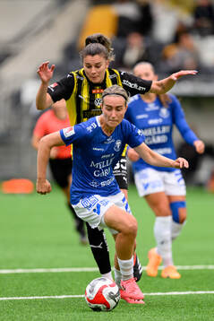 Häckens Anna Julia Csiki och Trelleborgs Viktoria Persson