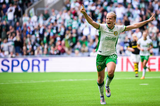 Hammarbys Julie Blakstad jublar