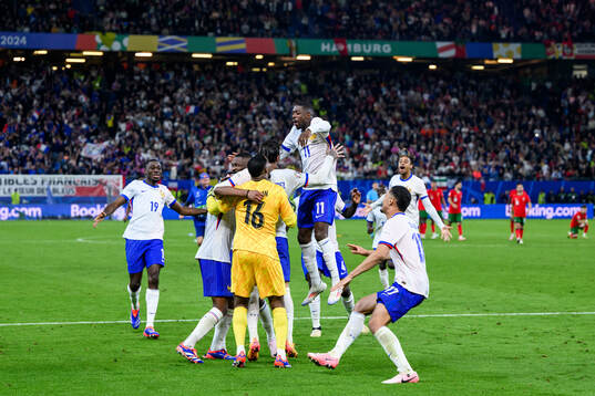 Ousmane Dembele of France celebrates