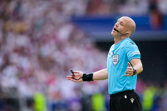 Referee Anthony Taylor