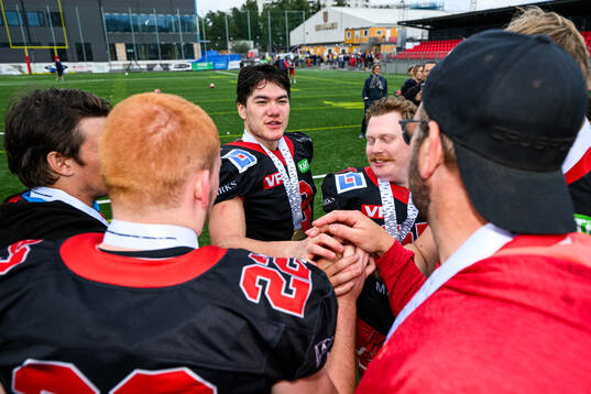 Carlstad Crusaders Young Kennedy jublar