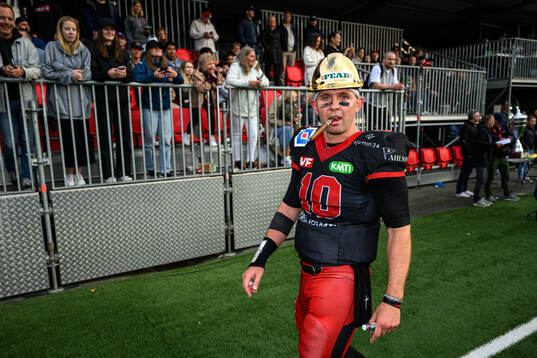 Carlstad Crusaders Slade Jarman jublar