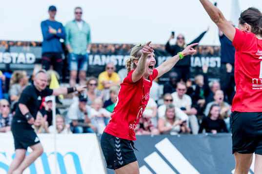 Kristianstads DFFs Gudny Björk Odinsdottir jublar