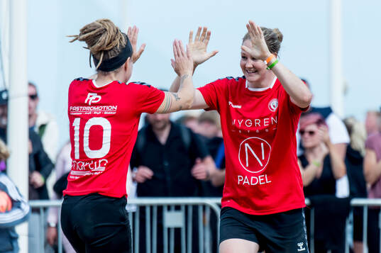 Kristianstads DFFs Angelique Sandberg Winther och Mia