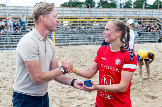 Kristianstads spelarne tar emot medaljer