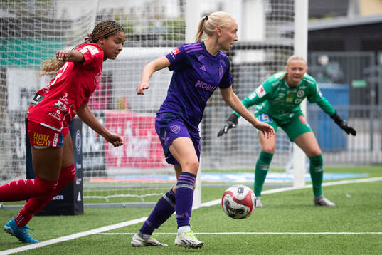 KIF Örebros Ashley Michelle Barron och Djurgårdens