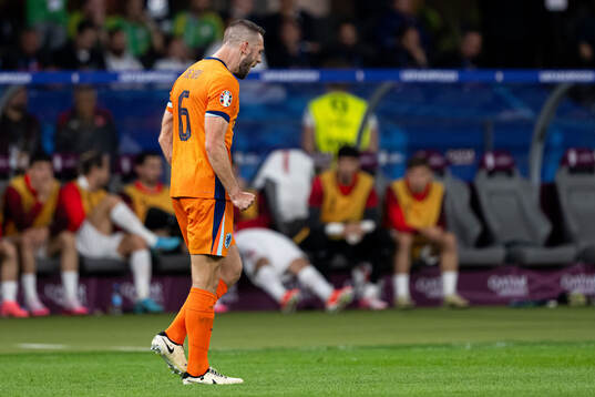 Stefan De Vrij of Netherlands celebrates