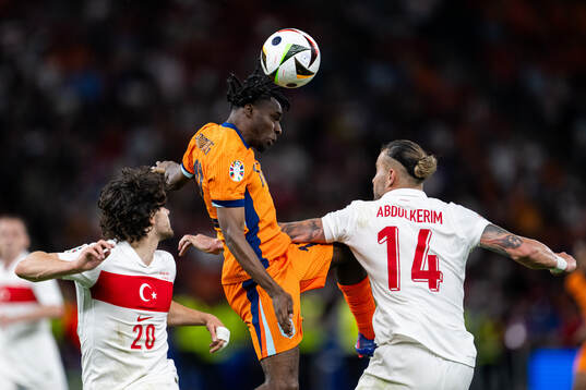 Ferdi Kadiouglu and Abdulkerim Bardakci of Turkey and