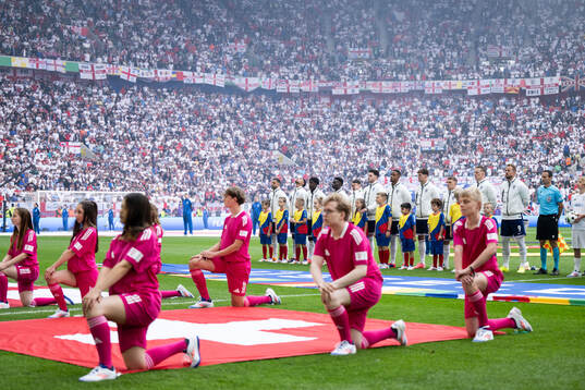 Players of England