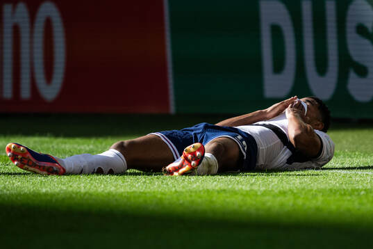 Jude Bellingham of England looks dejected