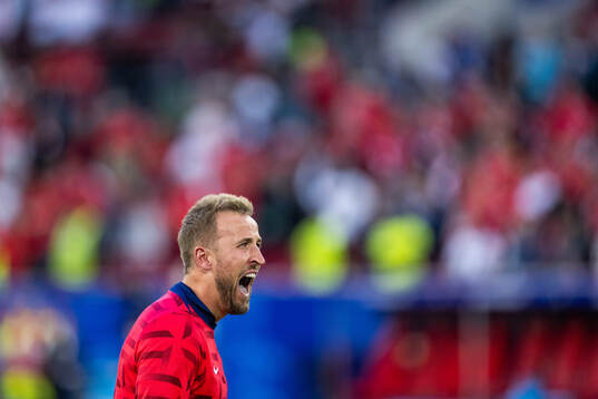 Harry Kane of England celebrates