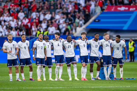 Players of England at the penalty shoot out