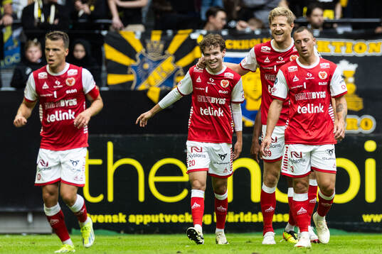Bläddra bland fler bilder av Fotboll, Allsvenskan, AIK - Kalmar