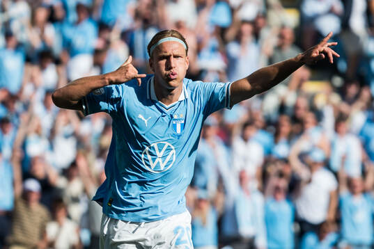 Malmö FFs Erik Botheim jublar