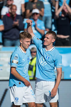Malmö FFs Hugo Bolin jublar med Sebastian Jörgensen