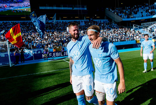 Malmö FFs Pontus Jansson och Erik Botheim jublar