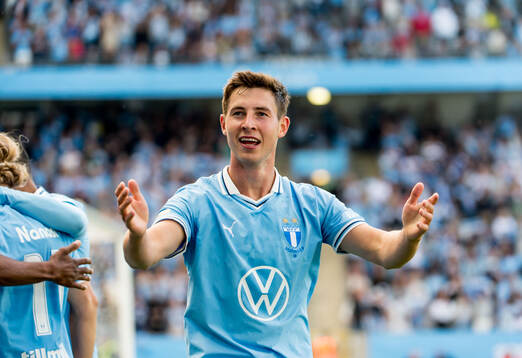 Malmö FFs Lasse Berg Johnsen jublar