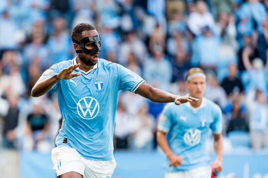 Malmö FFs Isaac Kiese Thelin jublar