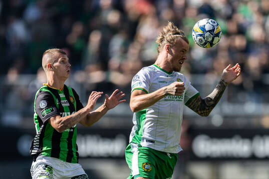 GAIS Lucas Hedlund och Hammarbys Victor Eriksson