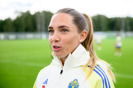 Elin Rubensson is being interviewed