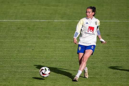 Kosovare Asllani