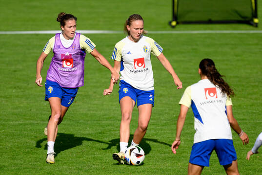 Filippa Angeldahl and Matilda Vinberg