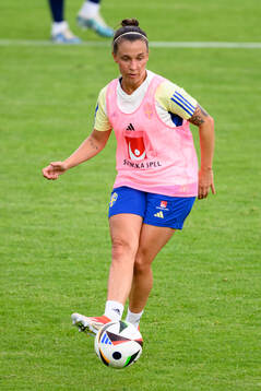 Julia Zigiotti Olme
