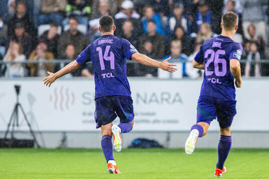 Djurgårdens Besard Sabovic jublar