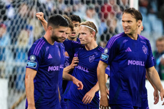 Djurgårdens Tobias Gulliksen jublar