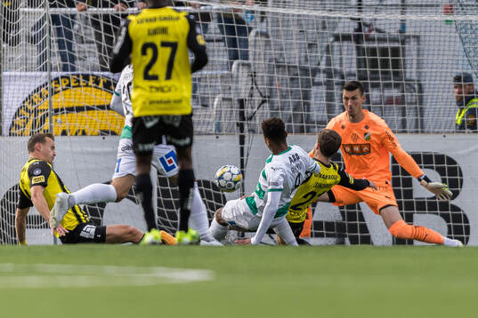 Västerås Mattéo Alrich Mawulé Ahlinvi