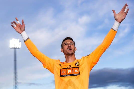 Häckens Andreas Linde jublar