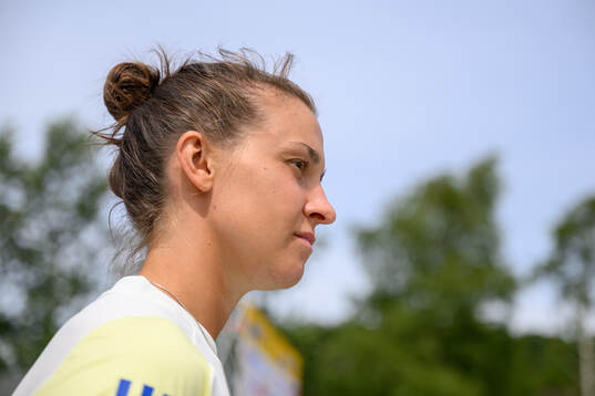 Julia Zigiotti Olme is being interviewed