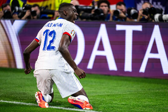 Randal Kolo Muani of France celebrates