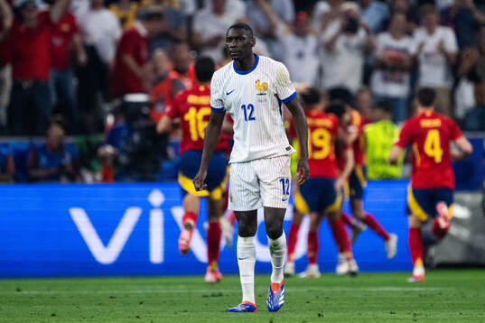 Randal Kolo Muani of France looks dejected