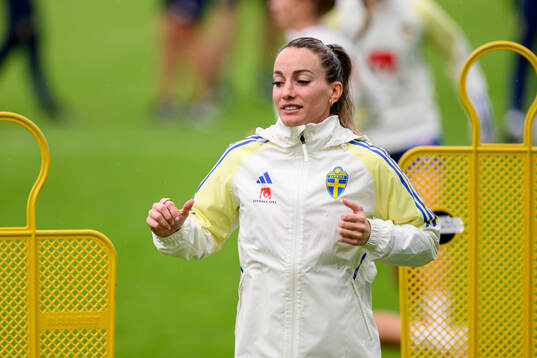 Kosovare Asllani