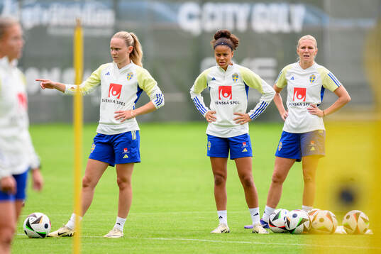 Matilda Vinberg, Felicia Schröder and Josefine Rybrink