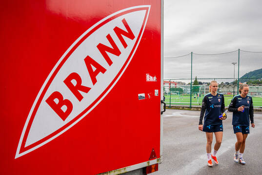 Karina Sævik and Marit Bratberg Lund of the Norwegian