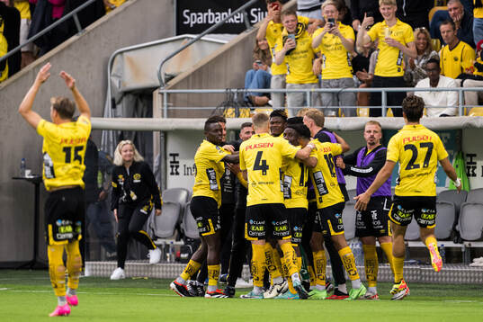 Players of Elfsborg celebrate