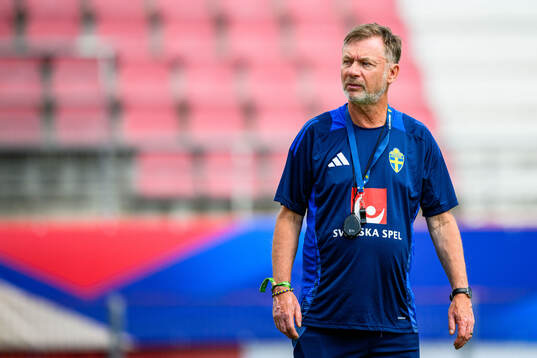 Head coach Peter Gerhardsson of Sweden of the Swedish