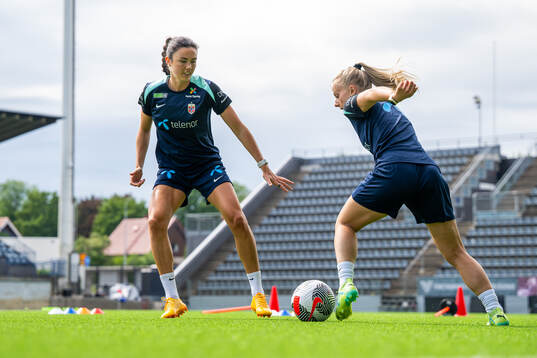 Ingrid Syrstad Engen and Emilie Woldvik of the Norwegian