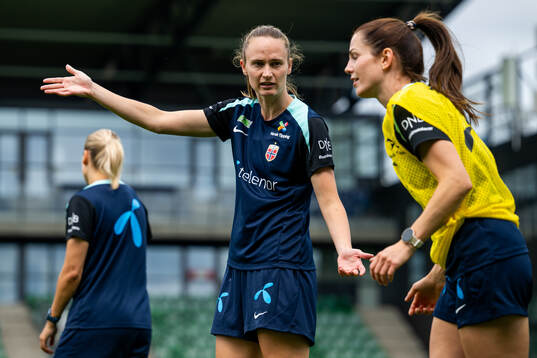 Caroline Graham Hansen and Tuva Hansen of the Norwegian