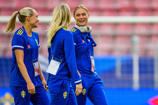 Magdalena Eriksson, Sofia Jakobsson and Fridolina Rolfö of
