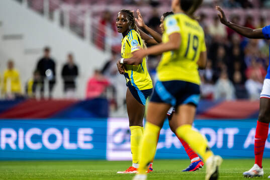 Evelyn Ijeh of Sweden
