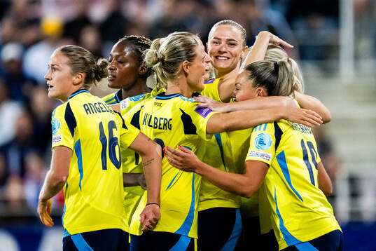 Players of Sweden celebrate