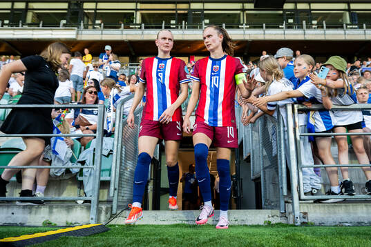 Karina Sævik and Caroline Graham Hansen of Norway